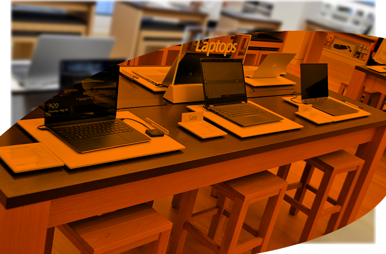 Laptops, Orangener Hintergrund